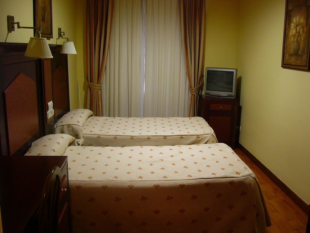 Hosteria Sara By Gaiarooms Salamanca Ngoại thất bức ảnh