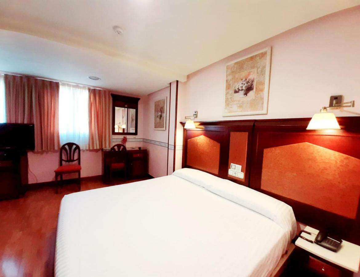 Hosteria Sara By Gaiarooms Salamanca Ngoại thất bức ảnh